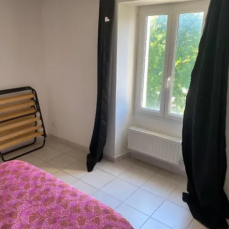 F1 Centre-ville Apartmán Alès